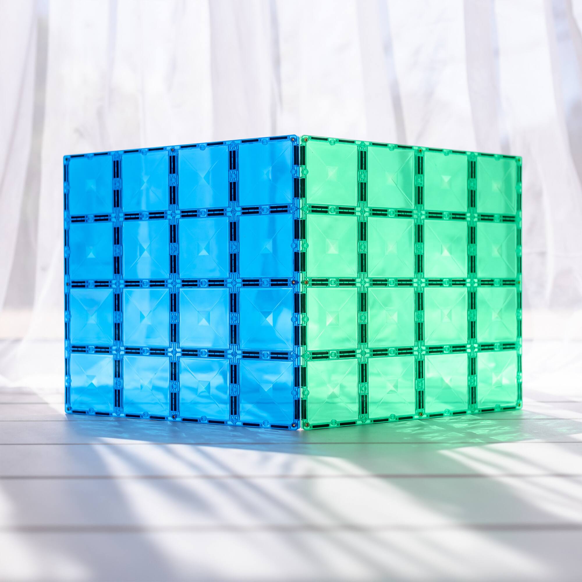 Connetix® Blue & Green Magnetic Tiles Rainbow Base Plates, 2ct.